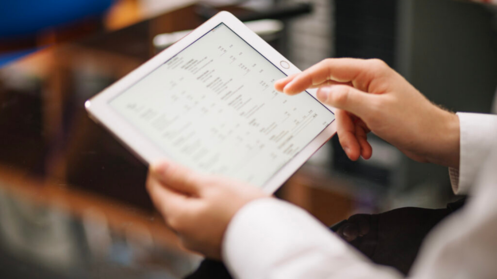 Untitled 1920 x 1080 px 32 - DomiDocs